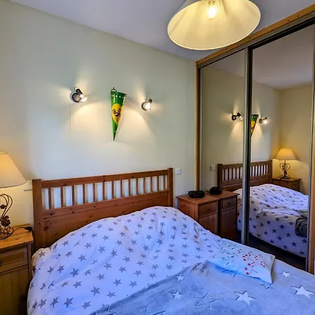 Avec Vue Apartment